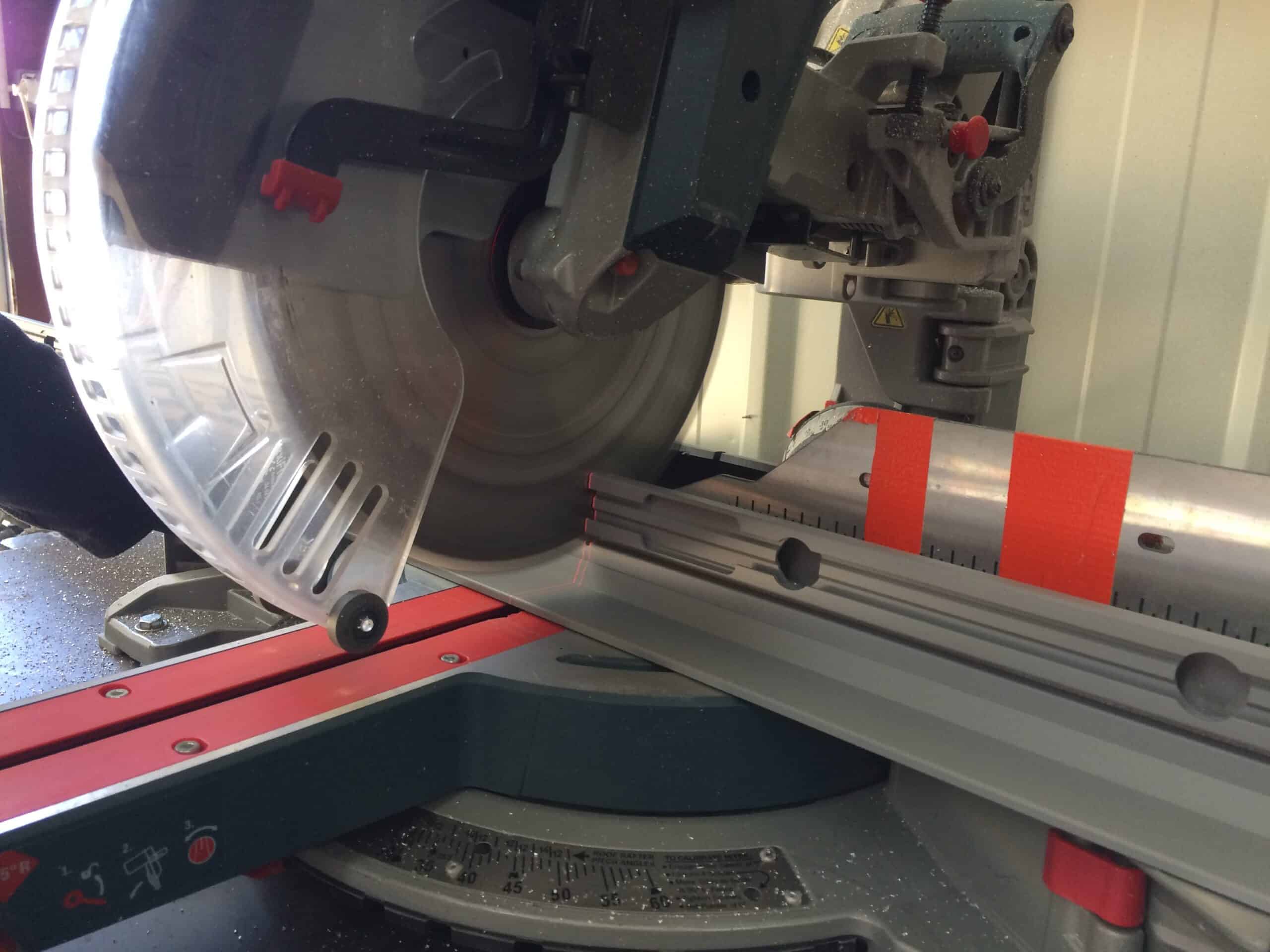 Aménagement extérieur : aluminium extrudé